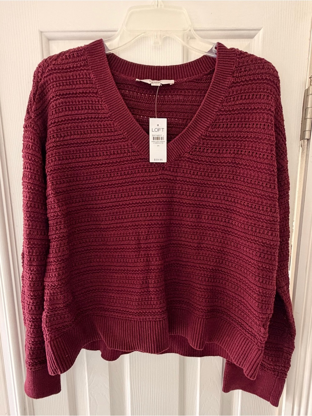 LOFT Women's V-Neck Textured Sweater - Burgundy M New